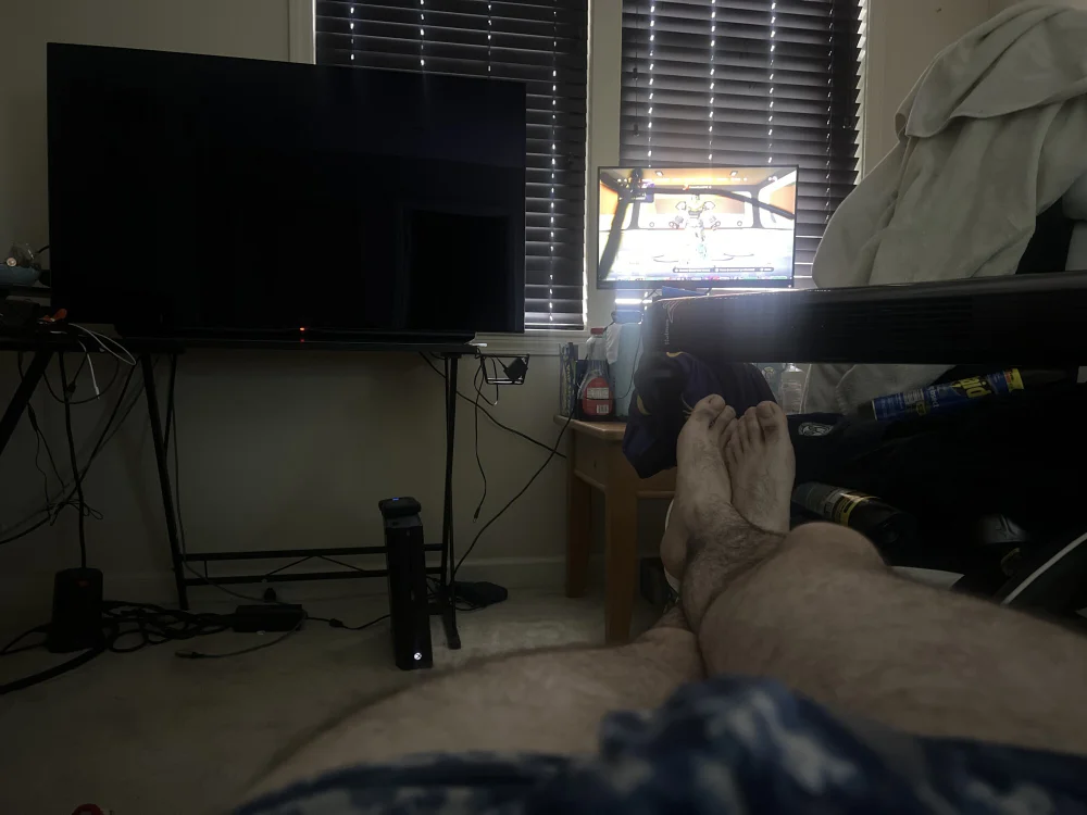 slitherbi's Offline Chat Room