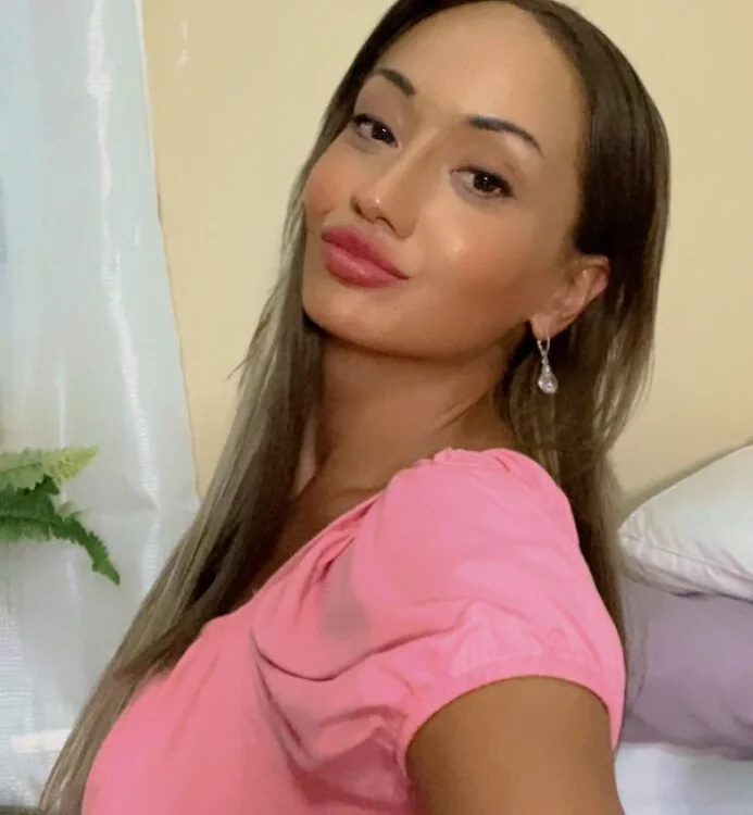 tianahott12's Offline XXX Chat