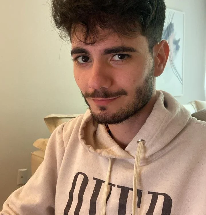Sua_Luna's Offline Chat Room