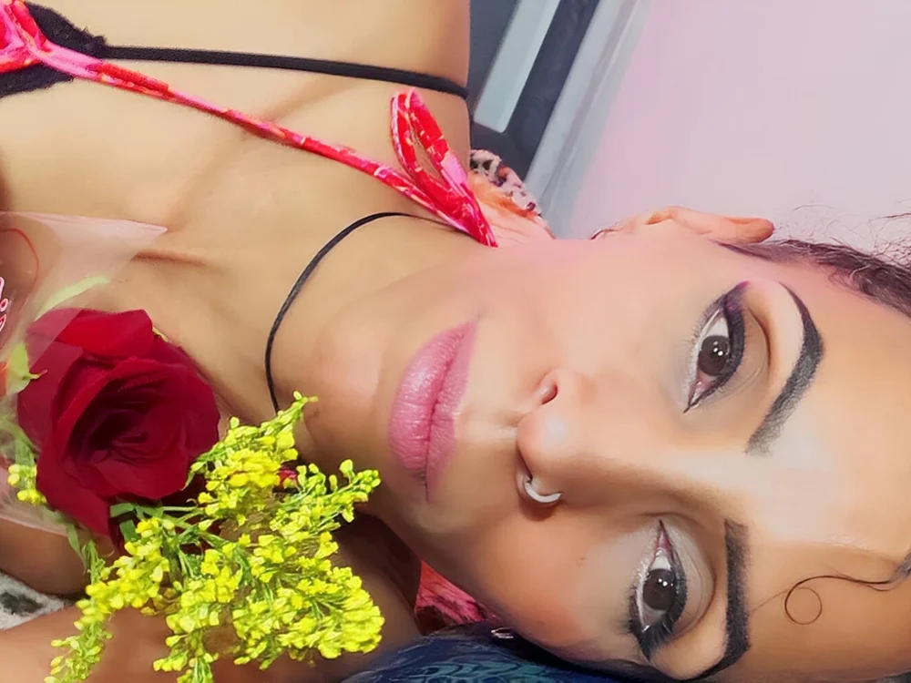 NicoleBenoit Offline XXX-chat