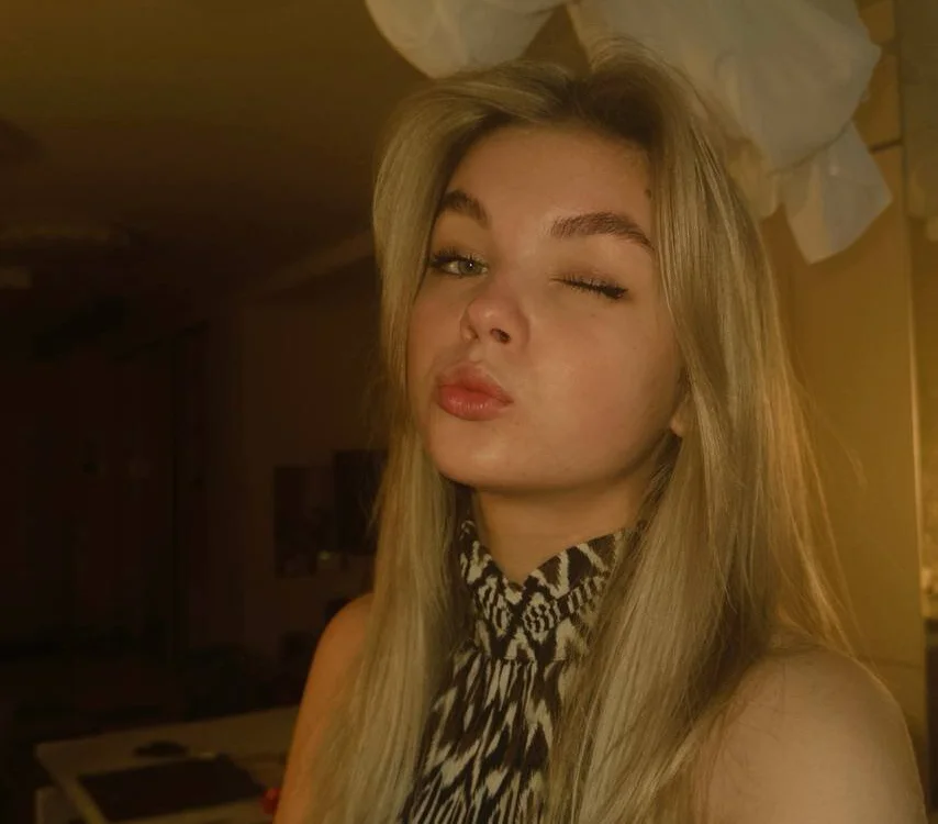 BettyReese Offline XXX-Chat