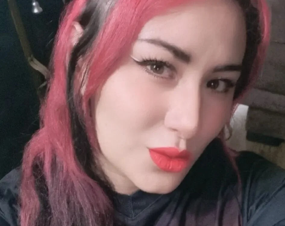 Jezebel_sin Offline XXX-chat