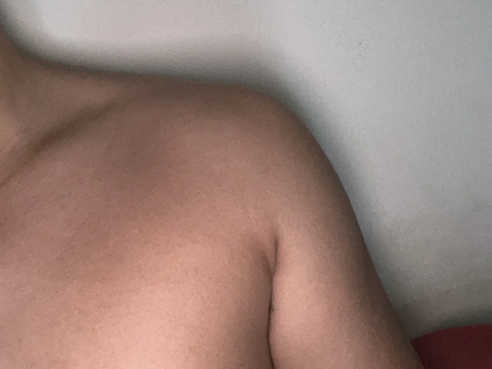 Necesito24242's Offline XXX Chat