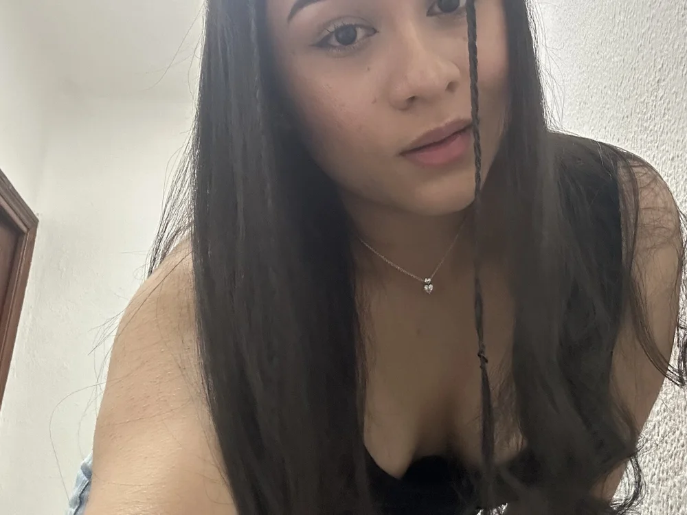 LovesomeAurora Offline Chatraum