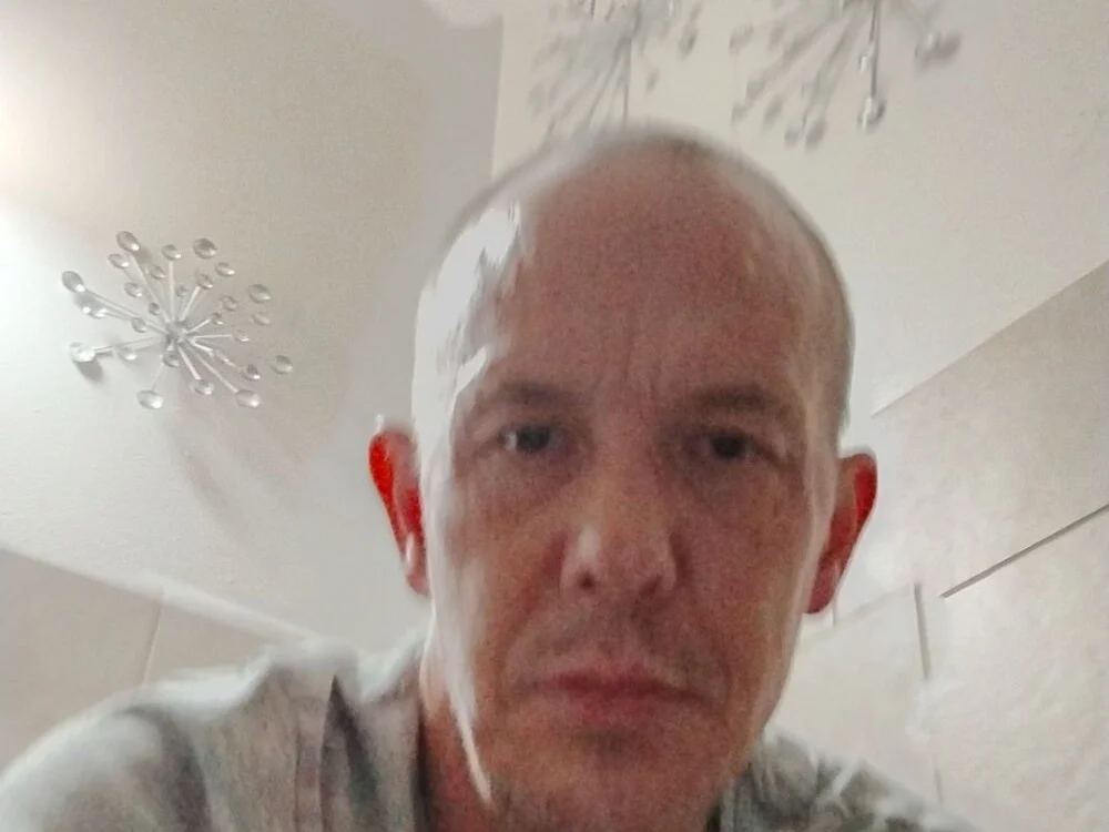 TheCreator42 অফলাইন XXX চ্যাট