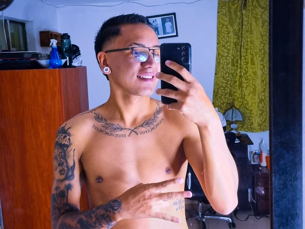 Harkorti offline XXX-chat