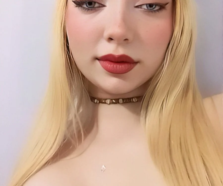 SalyMontes' Offline Chat Room