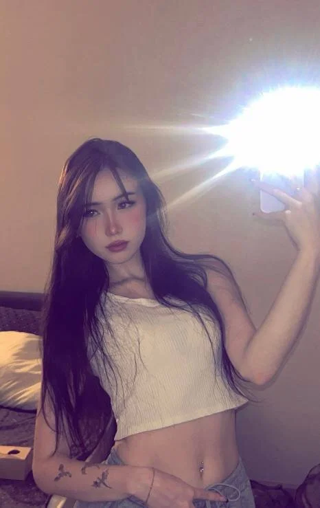 FlamyLuna cover photo