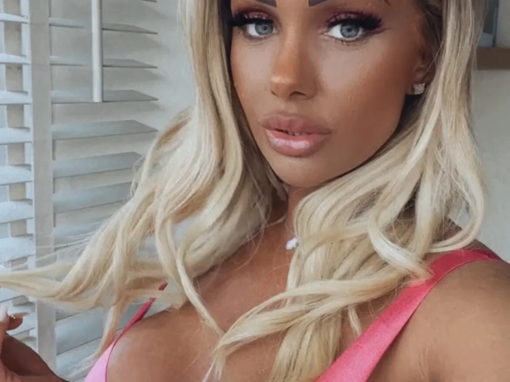 jaciexmya's most recent online preview