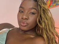 lauhere's Live XXX Chat