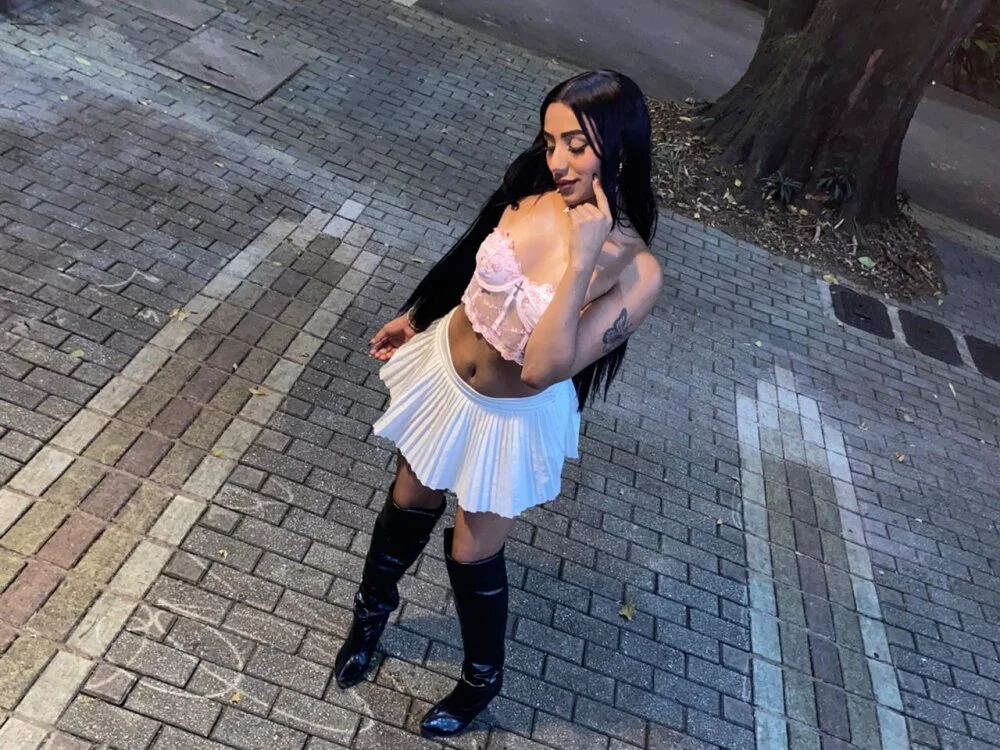 Nickysney2 Chat XXX offline