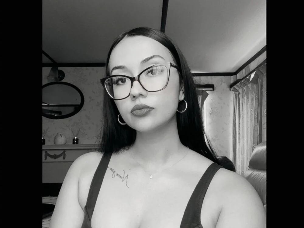 RellyKovalenko 离线XXX聊天