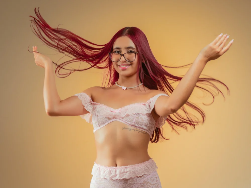 SamantaaJoness Offline XXX-Chat