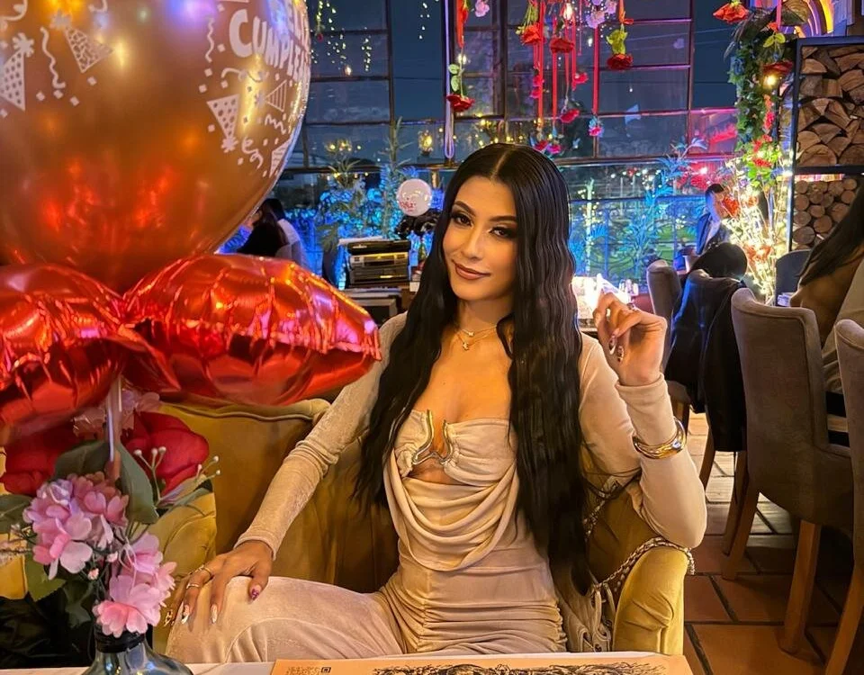 Bunnyvaleeee offline XXX-chat