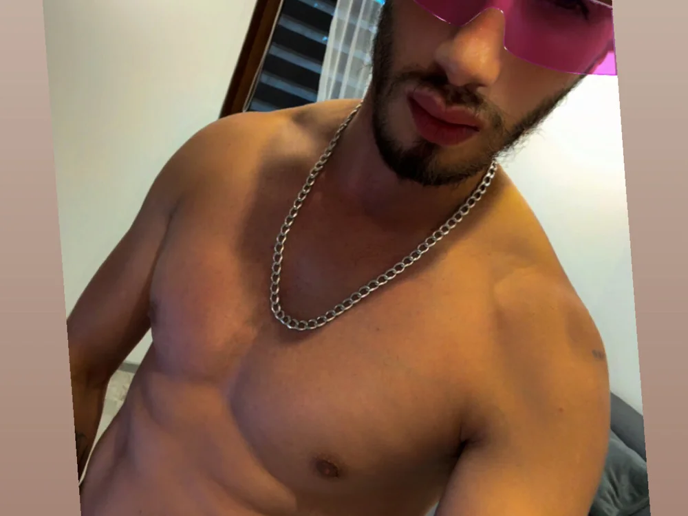 Karmelo69's most recent online preview