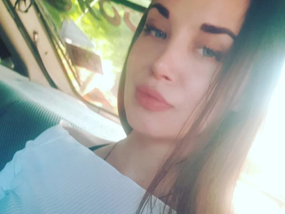 ElizaDeraot's Offline XXX Chat