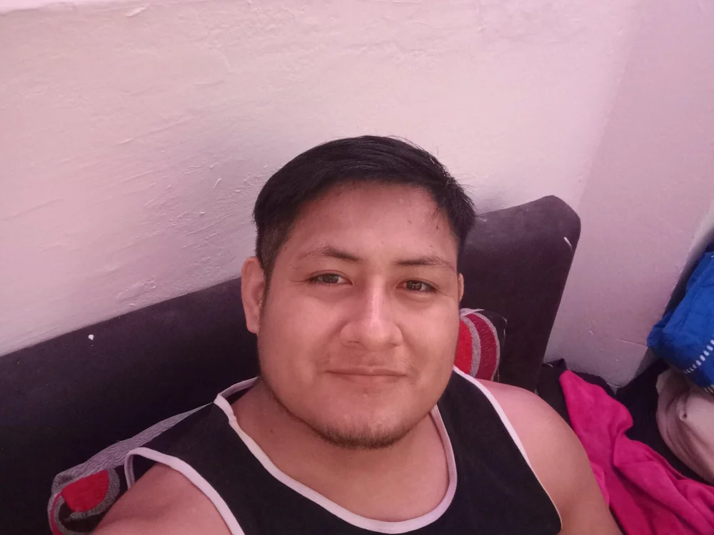 calenton22's Offline Chat Room
