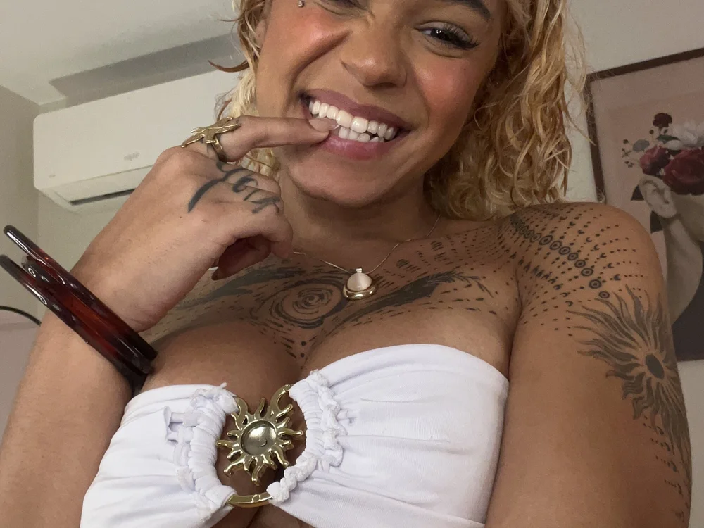 Czat XXX offline – Trixie_June
