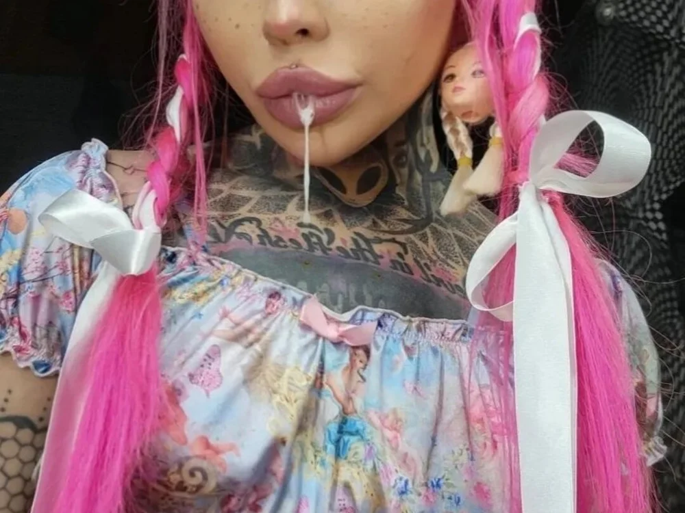 kittyhello69's Offline XXX Chat