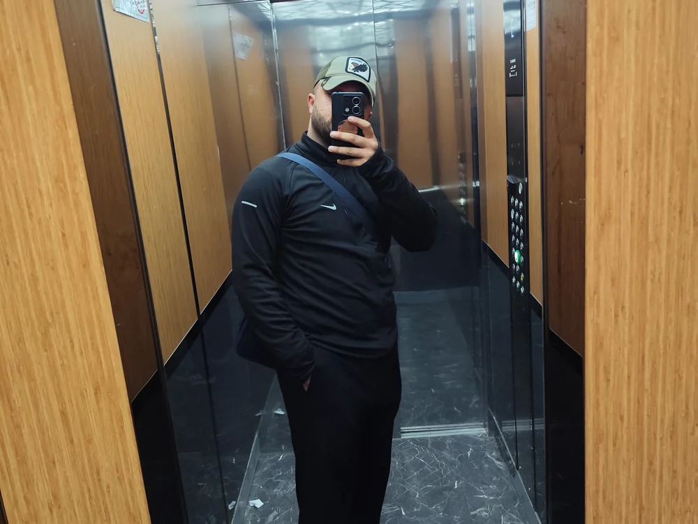 Mertozer01: συνομιλία ΧΧΧ εκτός σύνδεσης