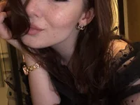 lil_LYA_23's webcam live show