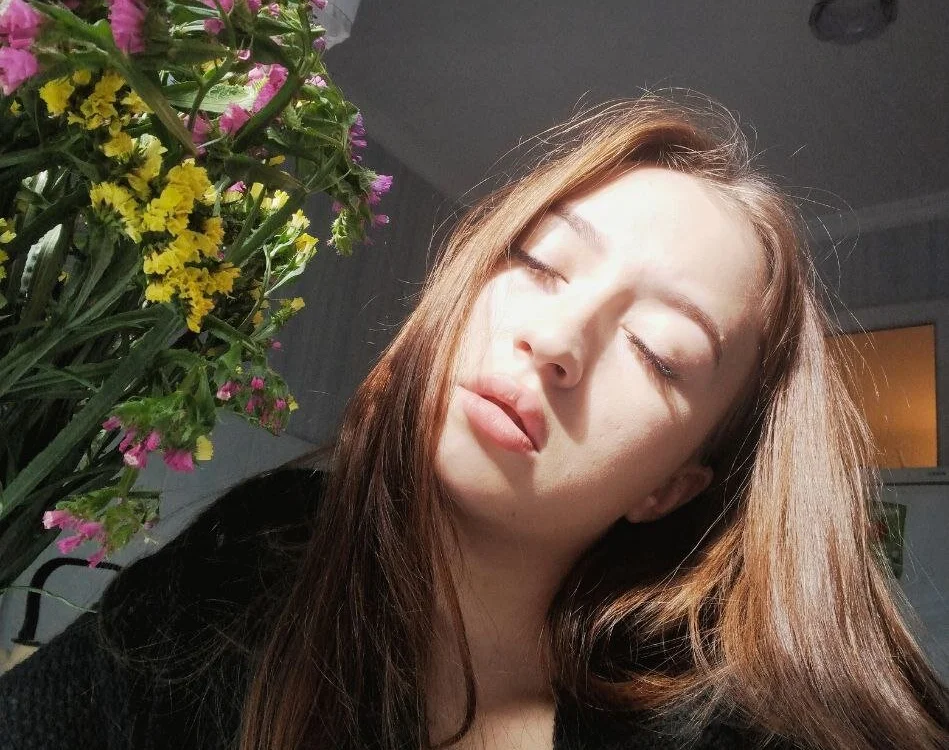 Lolly_Po's Offline XXX Chat