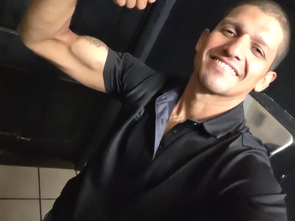 Chat XXX offline de DirkDiggLerJ