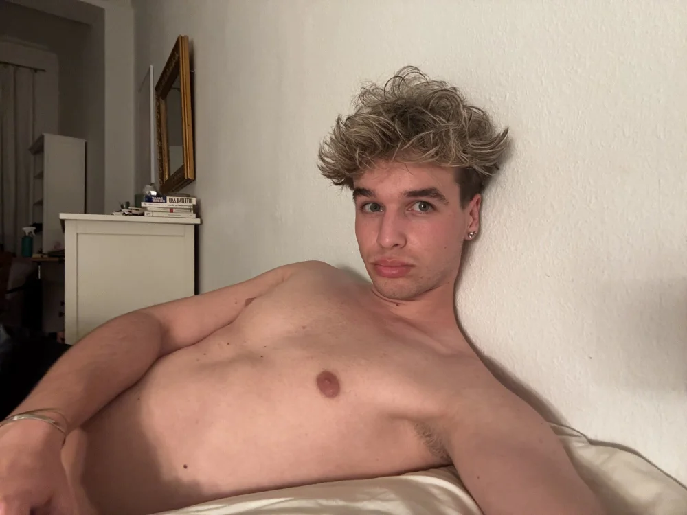 Amo_StripChat offline chatrum