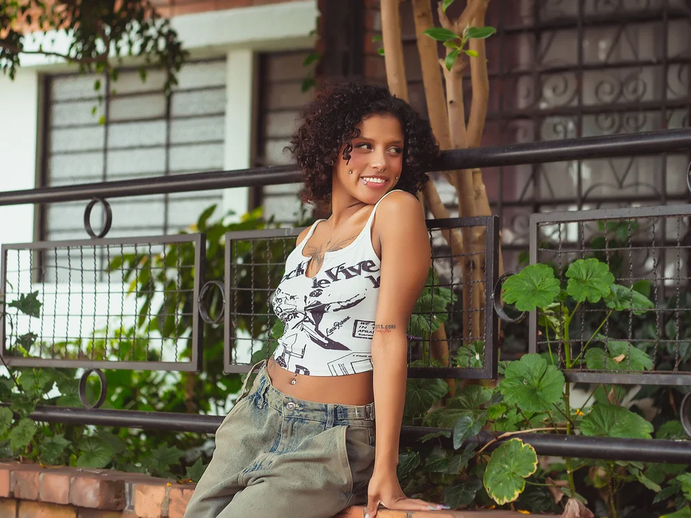 Lunakellerr's Live XXX Chat