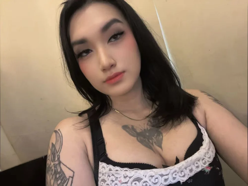 cuntyslut_lexie's most recent online preview