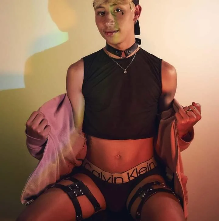 T-Girly offline XXX-chat