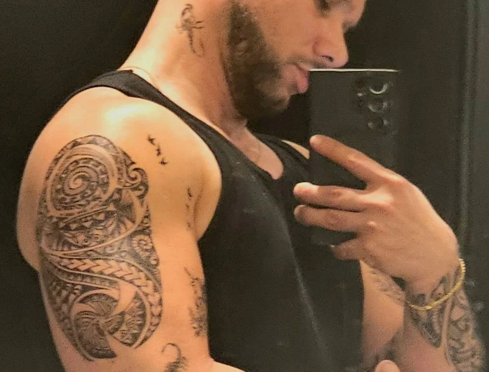 Aaron_Rose25's Offline XXX Chat