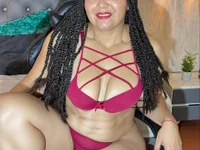 Daniela_skay's Offline Chat Room