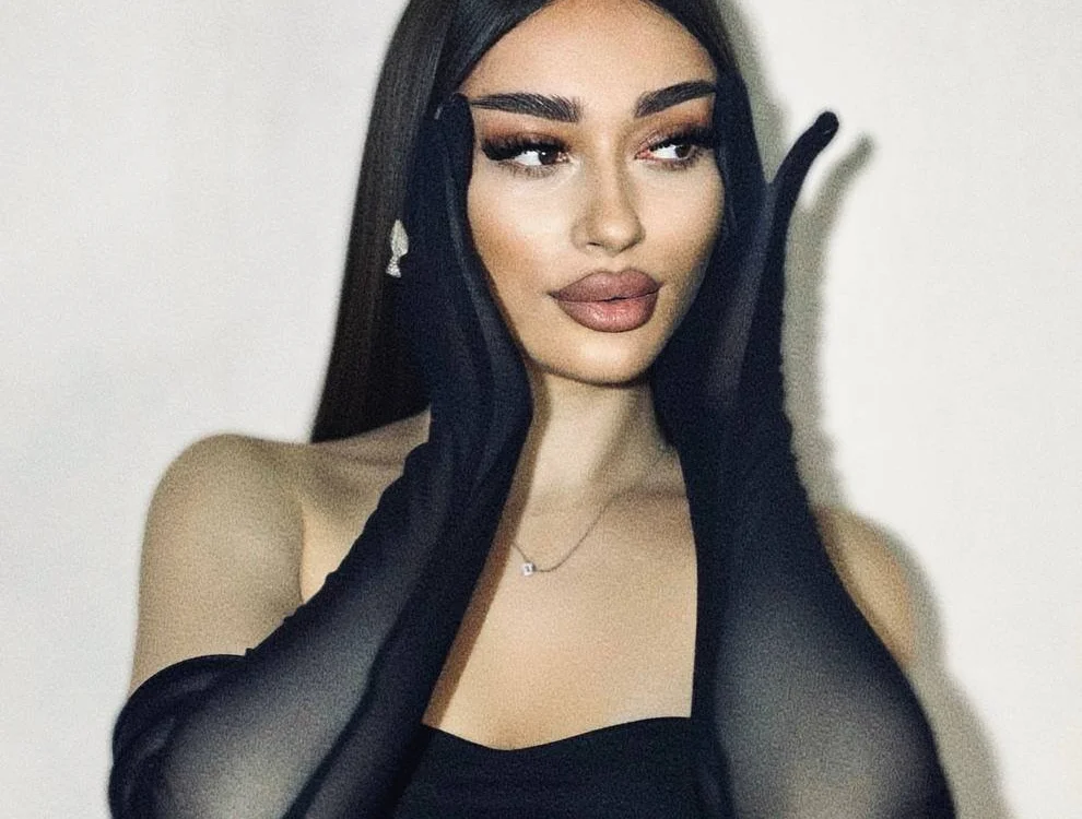 Lina__Fox's Offline XXX Chat