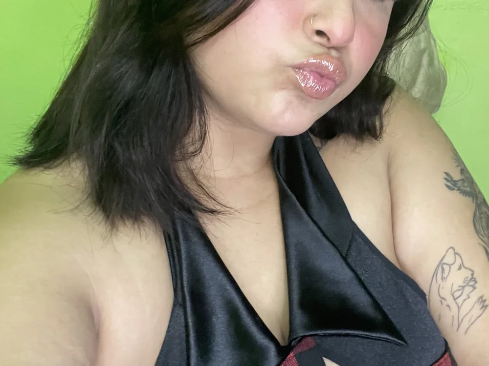 Mayita13 offline chatrum