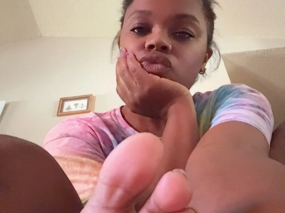 Shygirlymo's Offline XXX Chat