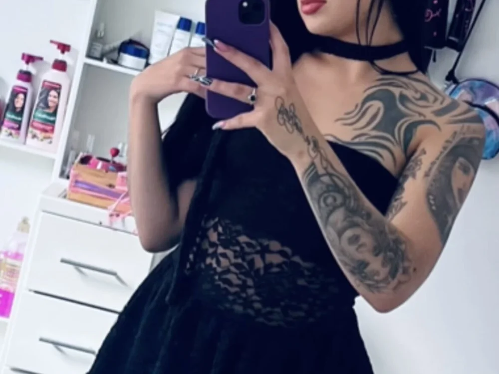 Maddie_Lux cover photo