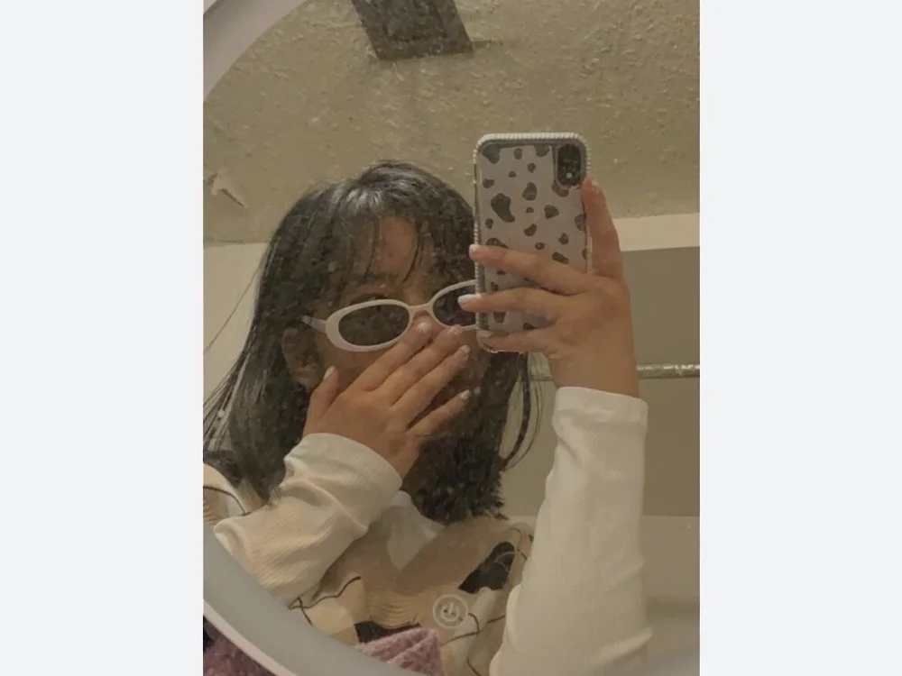 Emiley456: συνομιλία ΧΧΧ εκτός σύνδεσης