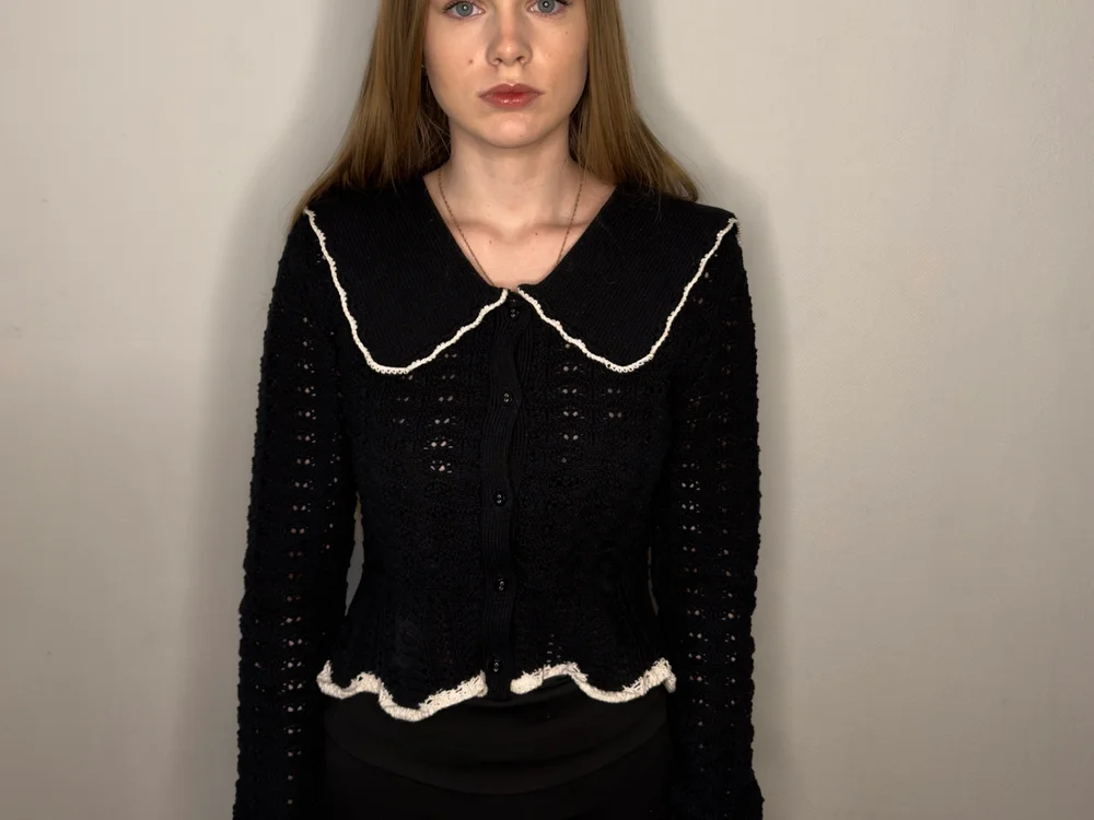 CharisBartko's Offline XXX Chat