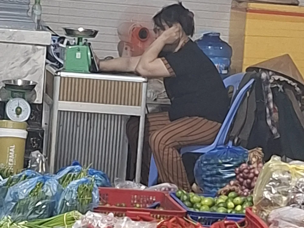 Offline chatovací místnost candy_saga