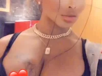 12InchesOfTransD's webcam live show