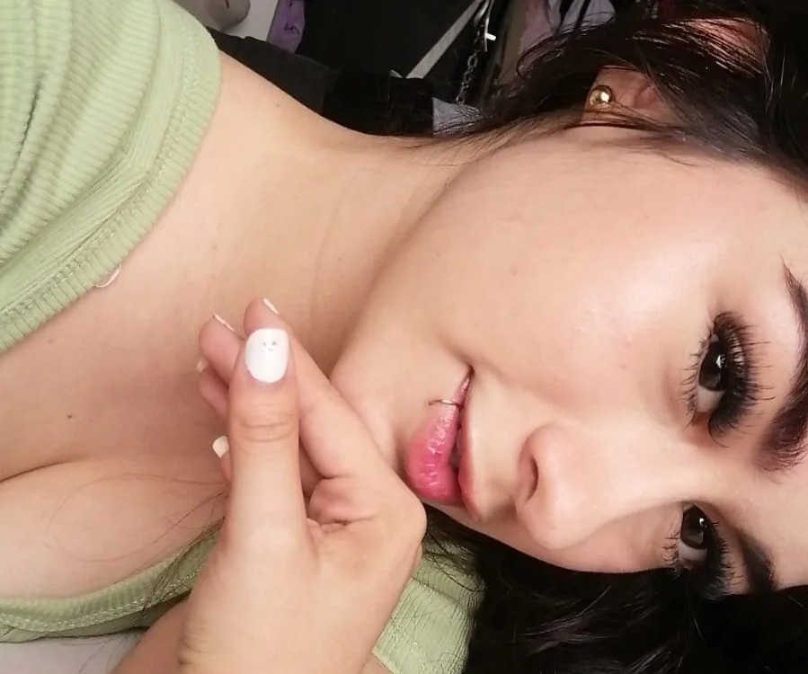 agata_noir's Offline XXX Chat