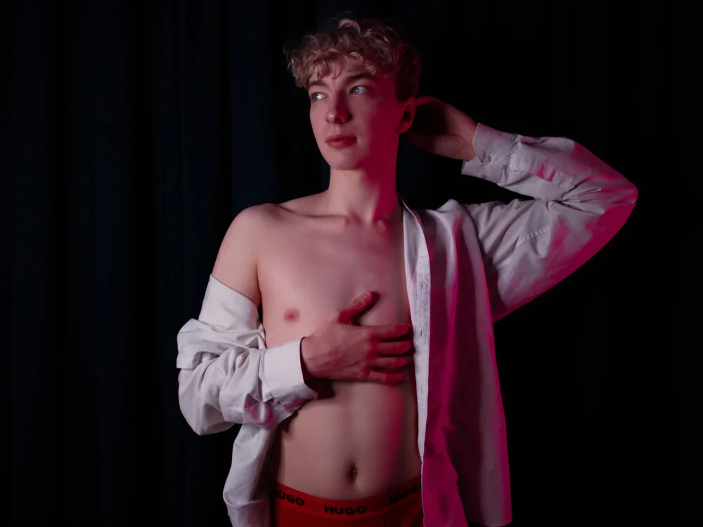 Chatroom XXX hors ligne de TrevorBenson