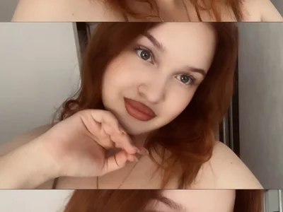 AudAria Female Shaven Webcam Striptease