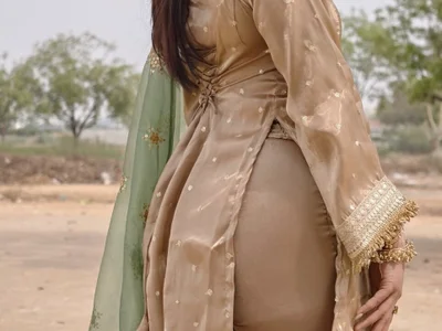 Sizzling_Maya