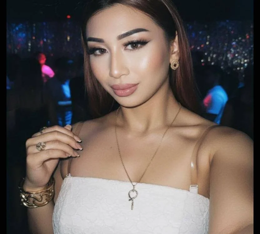 Aslix_ Chat XXX offline