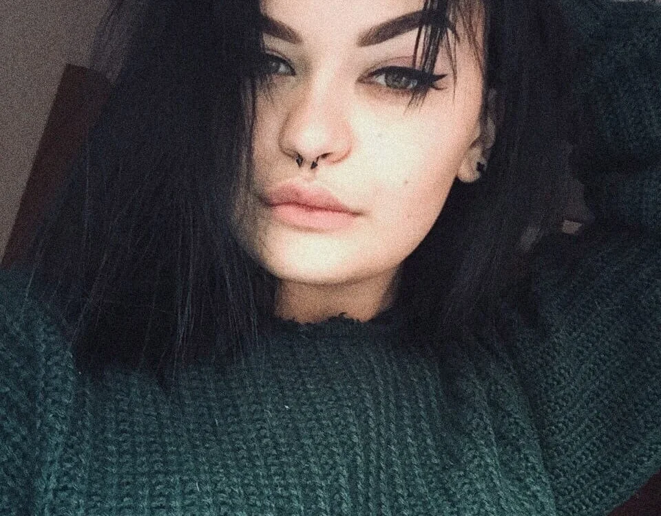 MaroonSilvia's Offline XXX Chat