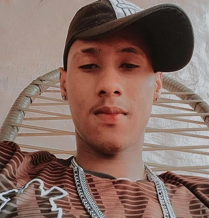 TUBARAO_0S offline chatrum