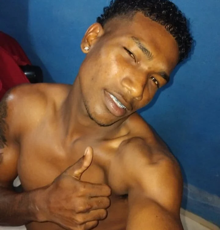 Offline XXX chat modela Jhonkap