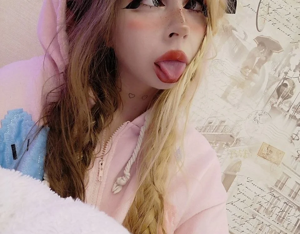 suemeow Offline XXX-Chat